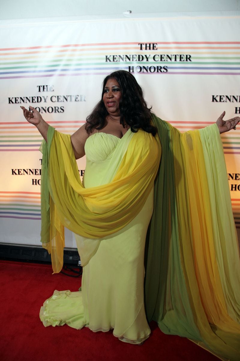 WASHINGTON - DECEMBER 2:  Singer Aretha Franklin arrives at the 30th Annual Kennedy Center Honors December 2, 2007 in Washington, DC. (Photo by Nancy Ostertag/Getty Images)