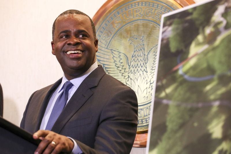 Former Atlanta mayor Kasim Reed used his city-backed credit card to charge more than $331,000 from 2015-2017. He refunded $13,400 from personal or campaign accounts while he was in office, and about $12,000 from a personal account in March. ALYSSA POINTER / ALYSSA.POINTER@AJC.COM