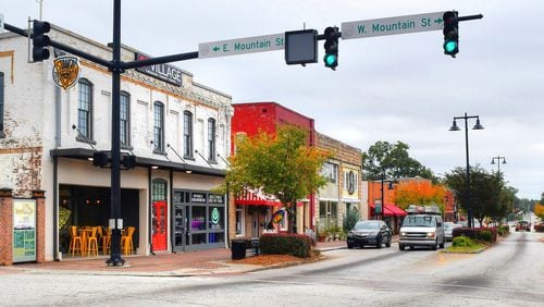 New businesses in historic Stone Mountain Village are part of a revitalization in the community. Pictured is the intersection of Mountain and Main streets. (Chris Hunt for The Atlanta Journal-Constitution)