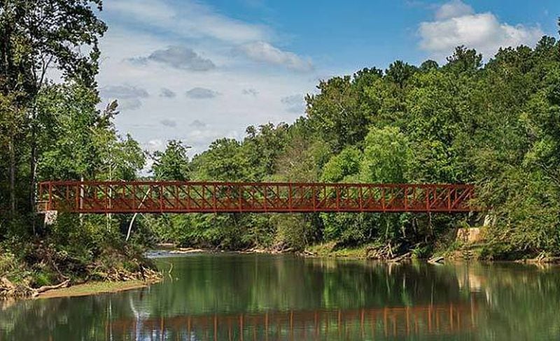 Just minutes from downtown Atlanta, Sweetwater Creek State Park features loads of trails with scenic views of rolling water, historic buildings and a quaint footbridge.