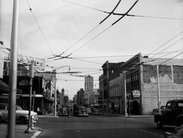 AJC Flashback Photos: Atlanta’s Mitchell Street through the years