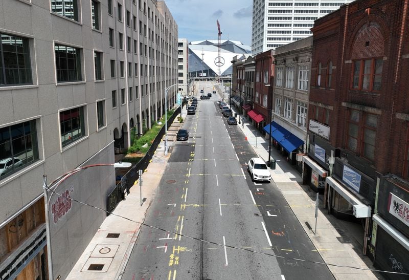 Aerial photo shows the 200 block of Mitchell St SW, Wednesday, Aug. 9, 2023, in Atlanta. (Hyosub Shin / Hyosub.Shin@ajc.com)