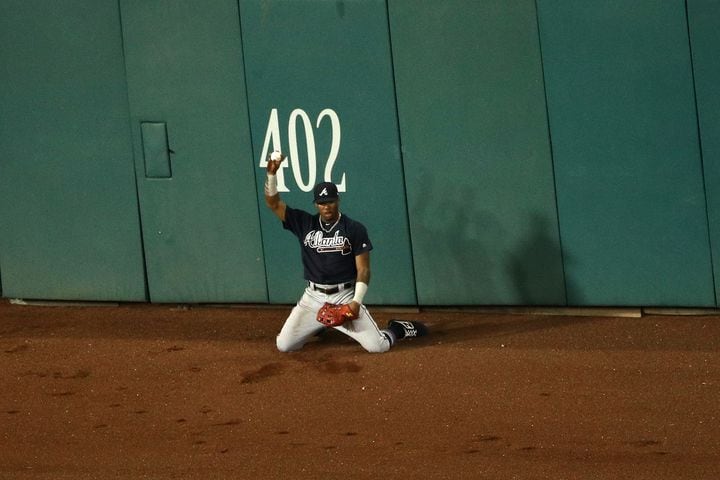 Photos: See Ronald Acuna’s great catch for Braves