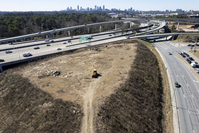Drone photos of “The Hill” in Atlanta on Monday, Feb. 19, 2024. A large community of homeless people camped on this location until the city moved them out and crews for the state DOT bulldozed the once wooded site. (Ben Gray / Ben@BenGray.com)