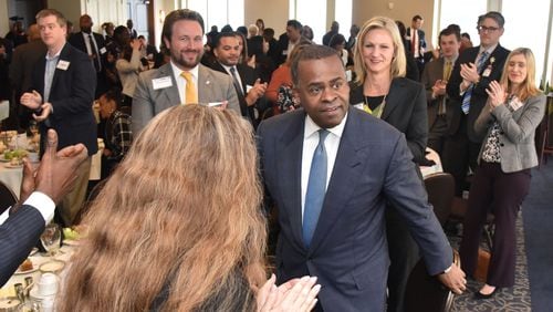 February 28, 2017 Atlanta - Atlanta Mayor Kasim Reed receives a standing ovation after he spoke at Atlanta Press Club’s Newsmaker Luncheon on Tuesday, February 28, 2017. The Atlanta Press Club hosts newsmakers from around Atlanta, Georgia and the country to speak to our members and guests at our luncheon series. HYOSUB SHIN / HSHIN@AJC.COM