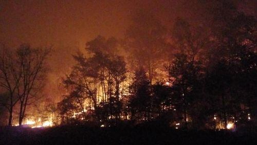 A wildfire burns in Gordon County. (Credit: Georgia Forestry Commission)
