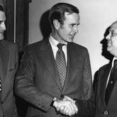 In 1973, then-National Republican Committee chairman George H.W. Bush (center) greeted Georgia GOP Treasurer H. Paul Womack Jr. (left) and Georgia GOP chairman Bob Shaw (right) in Atlanta. Shaw worked for decades to build the Republican Party in Georgia and saw it rise to power in the former Democratic-controlled state.
DWIGHT ROSS, JR. / THE ATLANTA JOURNAL-CONSTITUTION