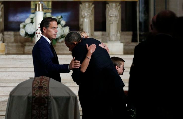 Obama remembers Joe Biden's son for living 'life of meaning'