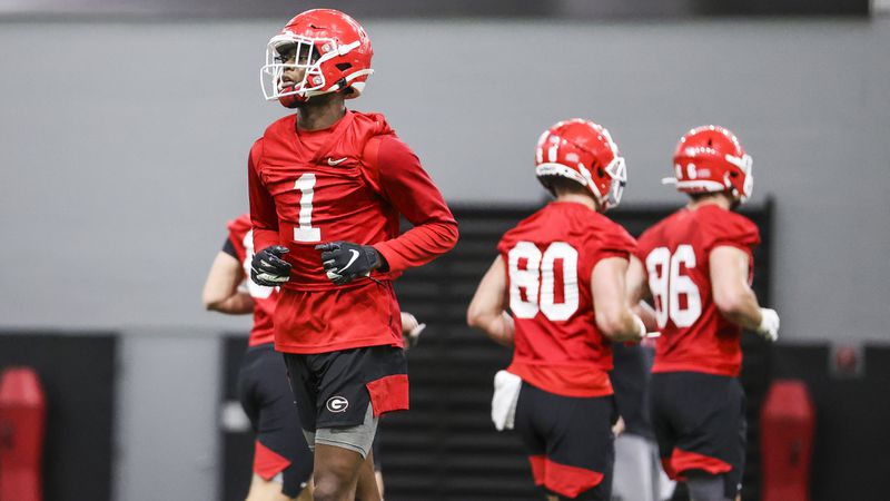 Georgia wide receiver George Pickens (1) during the Bulldogs’ first practice session of the spring Tuesday, March 16, 2021, in Athens. (Tony Walsh / UGA)