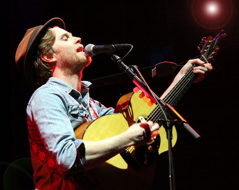 Wesley Schultz of The Lumineers, known for their lulling “Ho Hey,” sings. Photo by Robb D. Cohen/ www.RobbsPhotos.com