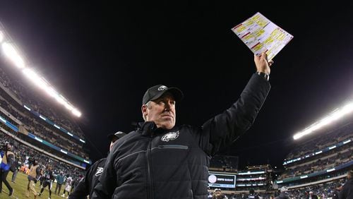 Head coach Doug Pederson of the Philadelphia Eagles acknowledges the crowd after the Eagles defeated the Oakland Raiders 19-10 in a game at Lincoln Financial Field on December 25, 2017 in Philadelphia, Pennsylvania. (Photo by Rich Schultz/Getty Images) ORG XMIT: 700070835 ORIG FILE ID: 898632144