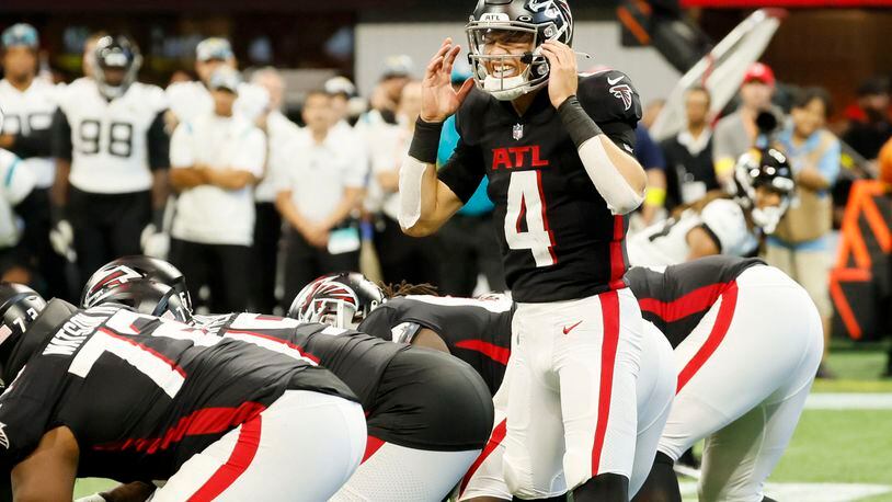 Falcons quarterback Desmond Ridder is scheduled to make his first NFL start Dec. 18 against the Saints. (Miguel Martinez/The Atlanta Journal-Constitution/TNS)