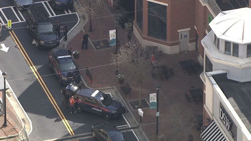 Atlanta police surrounded the Atlantic Station Publix after a shopper saw a man enter the store with a rifle. Credit: NewsChopper 2