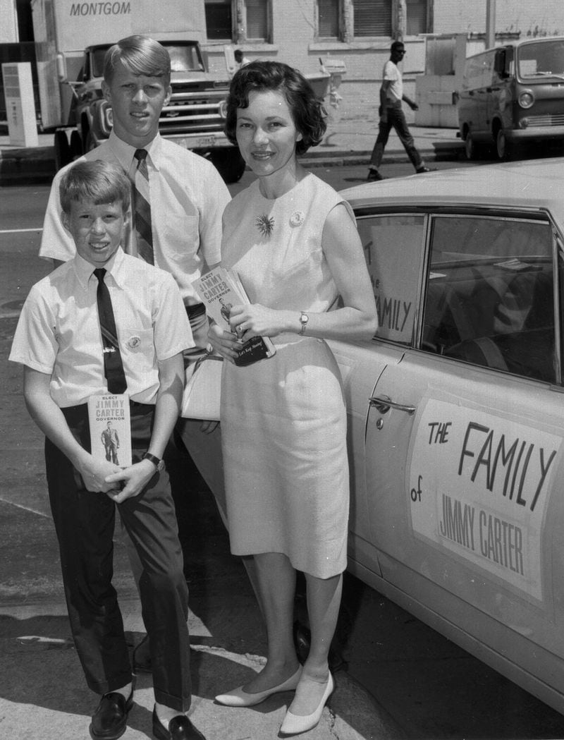 Rosalynn Carter and sons Jeff and Jack stump for Jimmy Carter in the 1966 Georgia governor’s race. (Jimmy Carter Library)