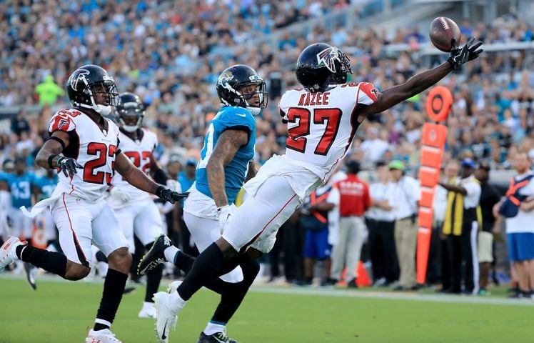Photos: Falcons tune up against the Jaguars