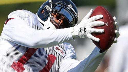 Julio Jones catches a pass during Tuesday's practice.