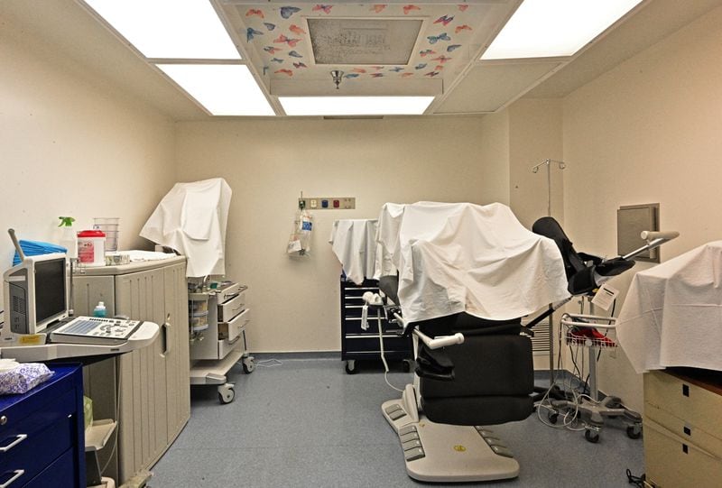 Interior of an operation room at Feminist Women's Health Center in Brookhaven on Wednesday, June 29, 2022.(Hyosub Shin / Hyosub.Shin@ajc.com)