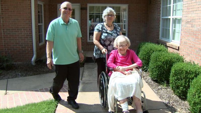 Rosalind Davidson, 97, pictured with her son, Jerry Davidson, and daughter-in-law, Marian Davidsion, purchased an annuity in her 70s and was unaware that it automatically renewed for 10 years in 2015. Insurer AIG returned her money to her when the AJC and Channel 2 Action News questioned why a woman of her age would have a long-term investment. WSB-TV