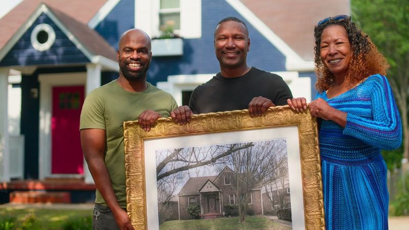 Atlantans Andre Davis, Anare Holmes and Shirley Walton receive a home makeover in "Instant Dream Home." Cr. Courtesy of Netflix © 2022