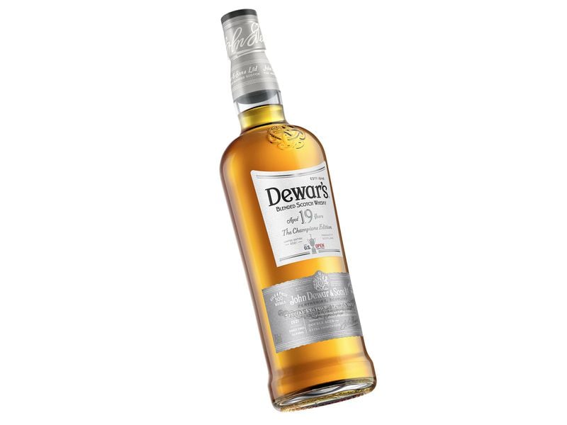Dewar's 19-Year-Old Champions Edition is the first in an annual series the distillery is releasing as the new official Scotch whisky of the U.S. Open. (Courtesy of Dewar's)