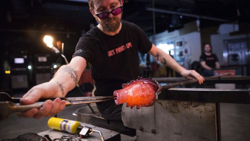 hot glass sculpting shot with Robin Rogers