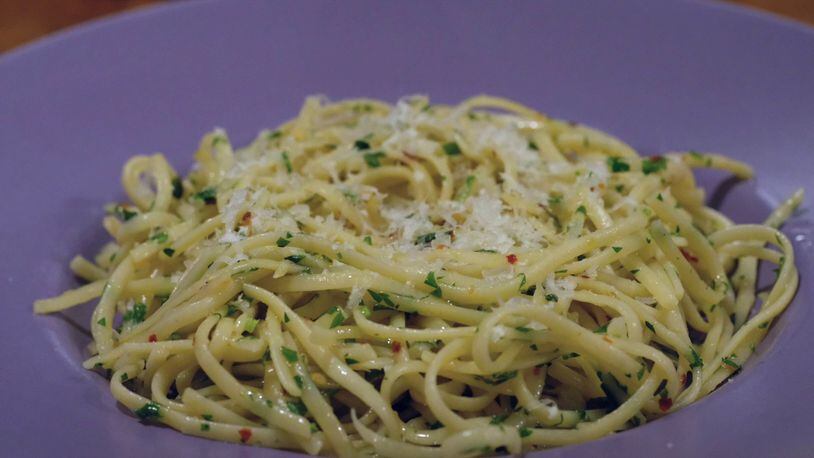 One of student Ahanu Banerjee’s favorite recipes: Linguine all’aglio, olio e peperoncino.
CONTRIBUTED BY AHANU BANERJEE