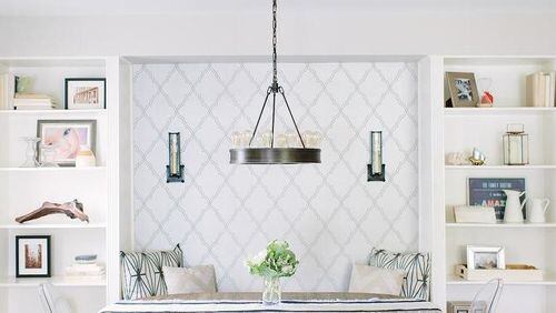 Wallpaper used in this breakfast nook is elegant and understated.