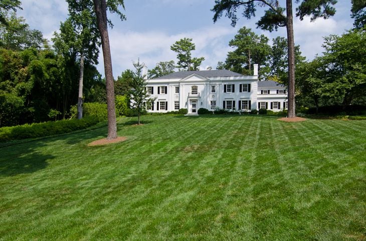 Tuxedo Park home owned by Guy Millner listed for $8.9 million