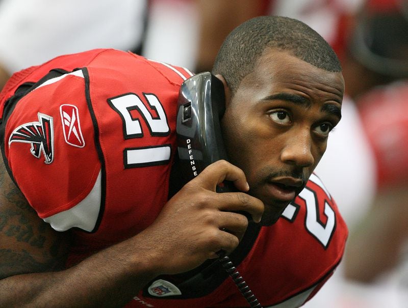 The Falcons' first pick in the 2004 draft was Virginia Tech cornerback DeAngelo Hall.