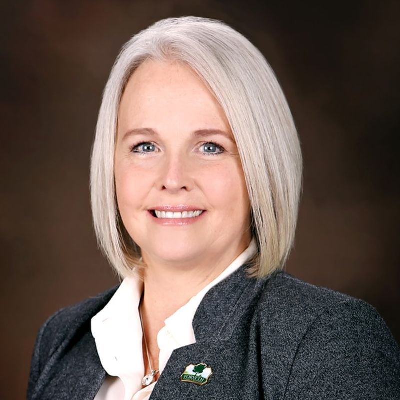 Forsyth County Commissioner Laura Semanson. (Via forsythco.com)