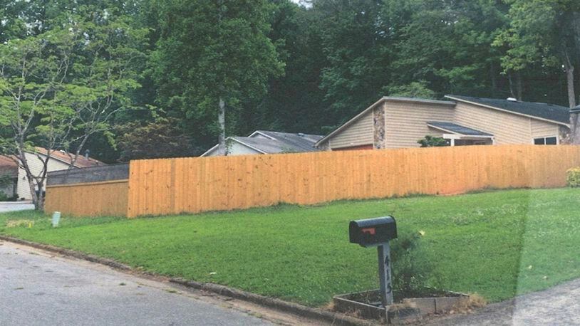 Roswell recently approved amendments to the Unified Development Code related to screening walls and fences. Courtesy City of Roswell