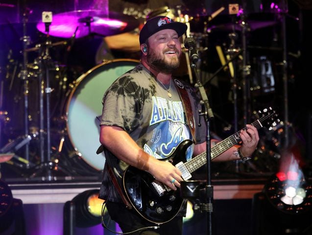 Mitchell Tenpenny performs as one of the opening acts when chart-topping Jason Aldean made a tour stop at Atlanta's Lakewood Amphitheatre on Saturday, August 5, 2023. (Photo: Robb Cohen for The Atlanta Journal-Constitution)
