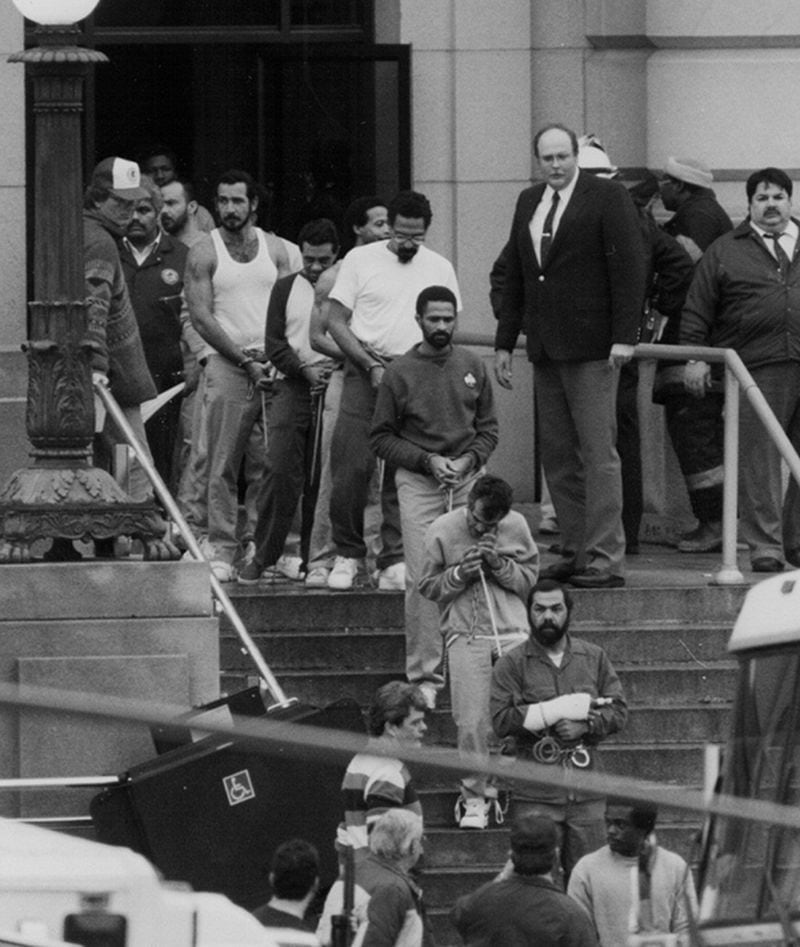 Cuban inmates started a prison riot at the Atlanta Federal Penitentiary in 1987 to protest their treatment by prison guards. They held the prison for 11 days before giving themselves up. (Dianne Laakso / AJC file)