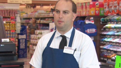 A Massachusetts grocery store worker did something remarkable to help a veteran.