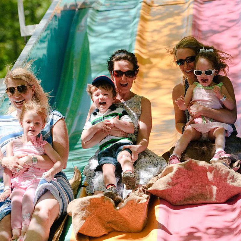 Moms and kids enjoy a ride at last year’s Lemonade Days, the festival hosted by Dunwoody Preservation Trust. The money from the festival supports the nonprofit’s work to protect Dunwoody’s historical buildings and greenspace. CONTRIBUTED BY CITY OF DUNWOODY