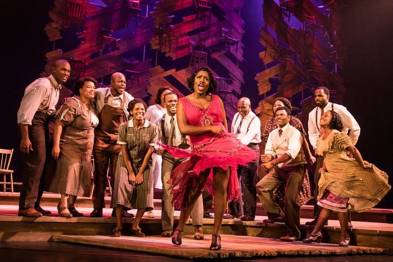  Carla R. Stewart (Shug Avery) and the North American tour cast of "The Color Purple."