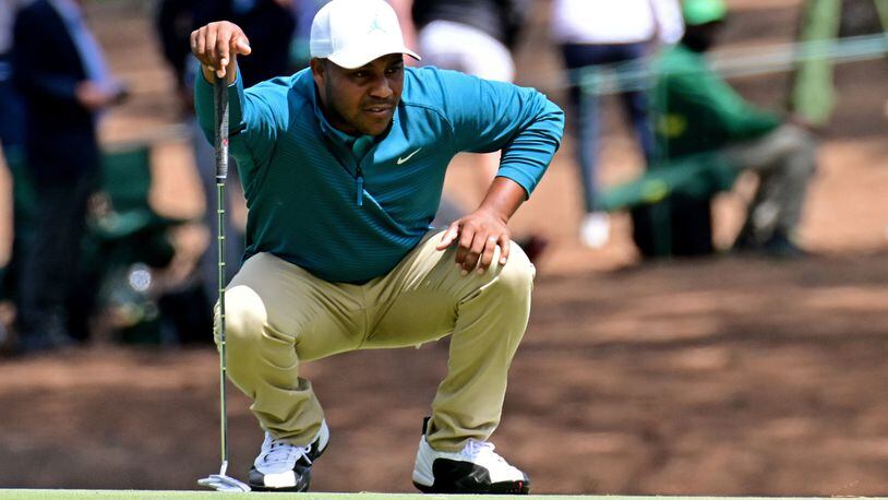 Harold Varner III prepares to putt on the sixteenth green during the second round of the Masters at Augusta National Golf Club on Friday, April 8, 2022, in Augusta. (Hyosub Shin / Hyosub.Shin@ajc.com)