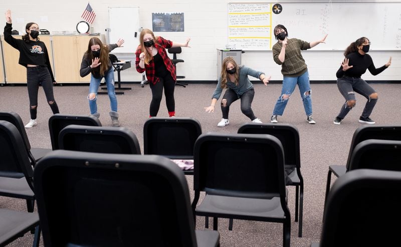 211208-Lawrenceville-Students will rehearse for the final musical performance at the new Gwinnett School of the Arts in Lawrenceville on Wednesday, December 8, 2021.The Atlanta Journal-Constitution Ben Gray