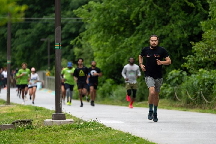 Runners gathered for the first annual Earthgang 5k run 