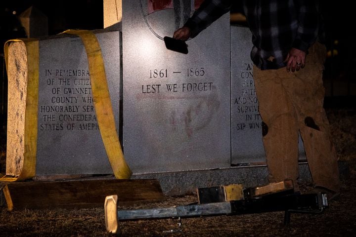 Confederate monument removed in Gwinnett
