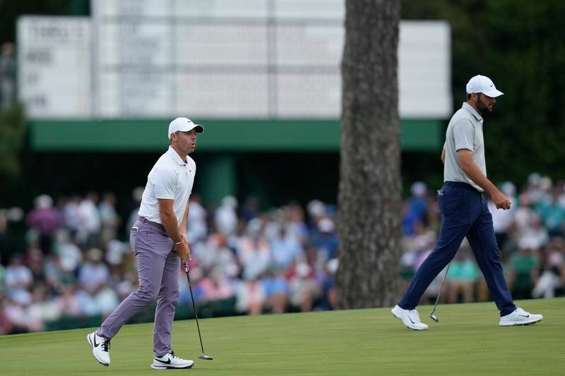 Rory McIlroy, of Northern Ireland, reacts after missing a putt on the 15th hole during the first round at the Masters golf tournament at Augusta National Golf Club Thursday, April 11, 2024, in Augusta, Ga. (AP Photo/David J. Phillip)