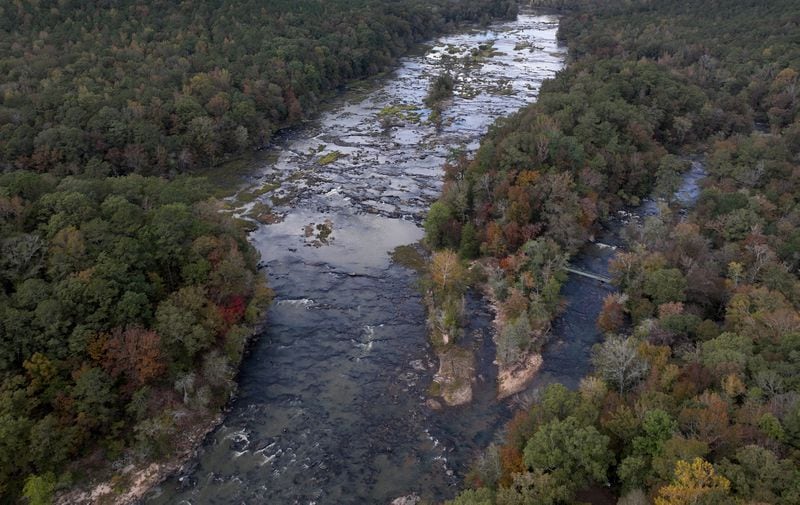 Aerial photograph shows Yellow Jacket Shoals (middle) and Shelly Island (center right), in the Flint River, Thursday, Oct. 19, 2023, in Upson County. A House study committee is weighing changes to how freshwater fishing resources are governed. (Hyosub Shin / Hyosub.Shin@ajc.com)