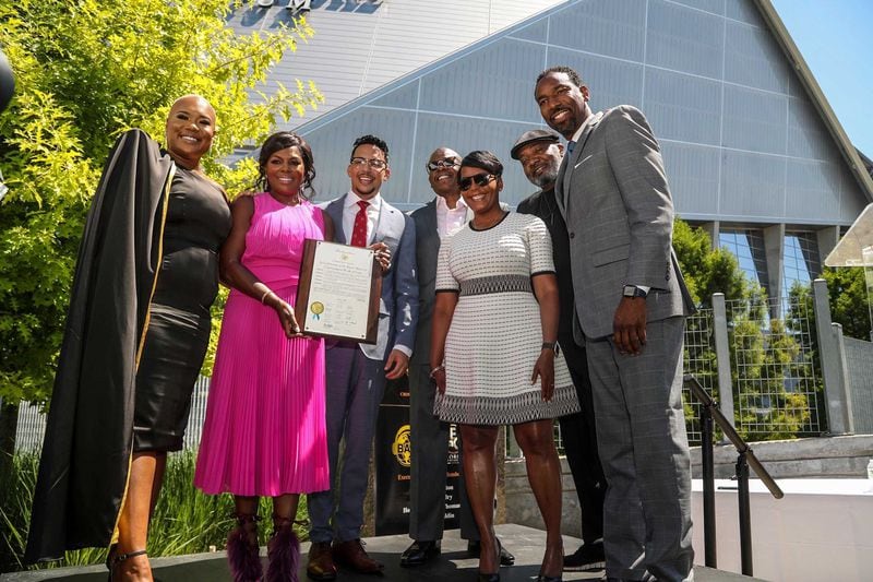 Atlanta Mayor Keisha Lance Bottoms (fifth from left) poses with the founders of the Black Music and Entertainment Walk of Fame.