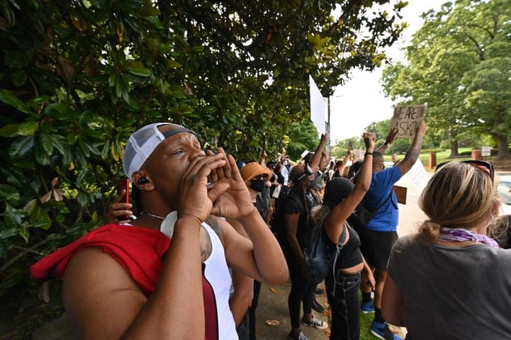 PHOTOS: Atlanta braces for second night of protests