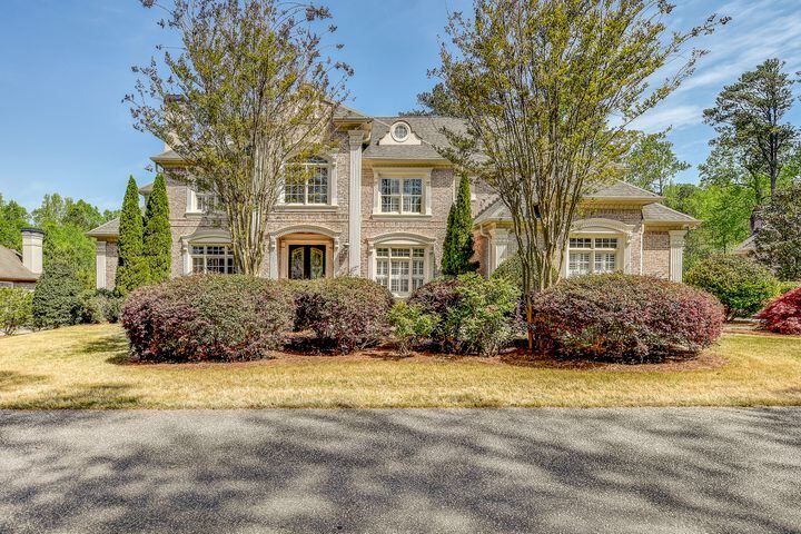 $1 million lakefront, millwork-loaded home hits the market in Smyrna