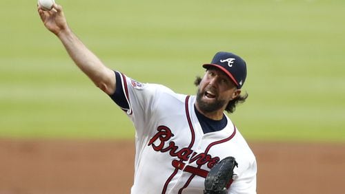 Pitcher R.A. Dickey of the Braves throws a pitch against the Miami Marlins at SunTrust Park. (Photo by Mike Zarrilli/Getty Images)