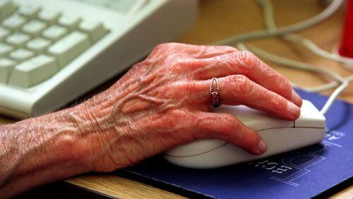 Computerized brain training can hold off cognitive decline and dementia, research suggests, and researchers have been quite successful at devising ways to diagnose Alzheimer’s earlier and earlier. (Carlos Chavez/Los Angeles Times/TNS)