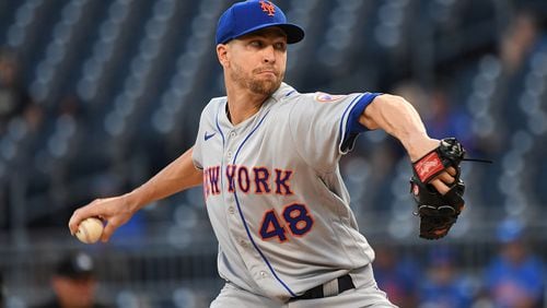 Jacob deGrom of the New York Mets delivers a pitch in the first inning during the second game of a doubleheader against the Pittsburgh Pirates at PNC Park on Wednesday, Sept. 7, 2022, in Pittsburgh. (Justin Berl/Getty Images/TNS)