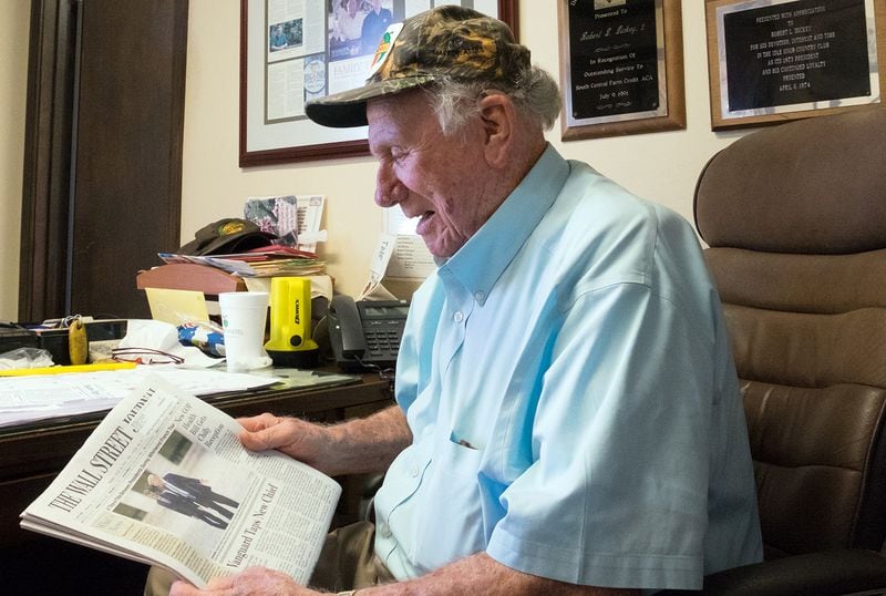 "Mr. Bob" Dickey, the patriarch of the family, is willing to talk about weather but not climate change. (Meera Subramanian / InsideClimate News)