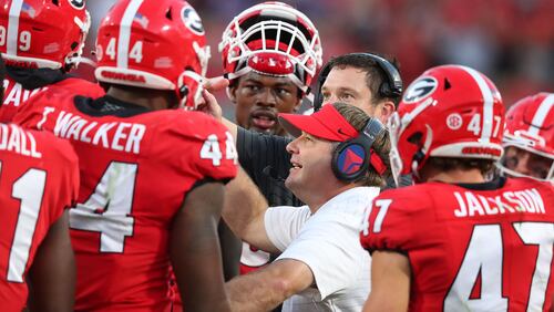 101621 Athens: Georgia head coach Kirby Smart coaches up his players during a 30-13 victory over Kentucky in a NCAA college football game on Saturday, Oct. 16, 2021, in Athens.   ���Curtis Compton / Curtis.Compton@ajc.com���